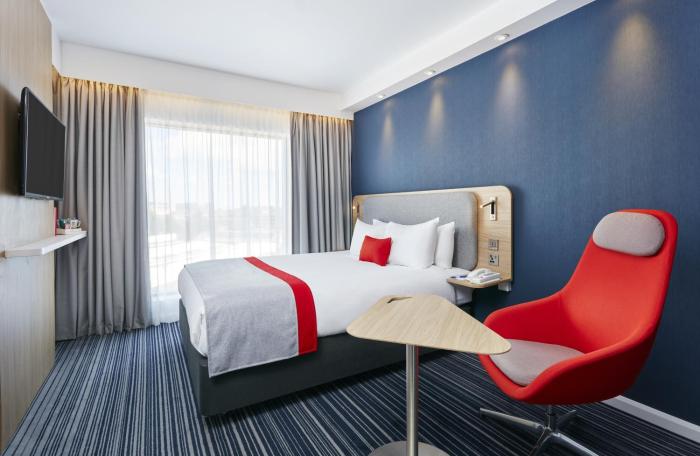 holiday inn express grimsby by ihg