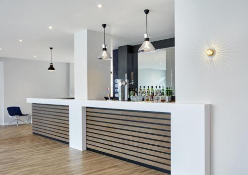 holiday inn express grimsby by ihg