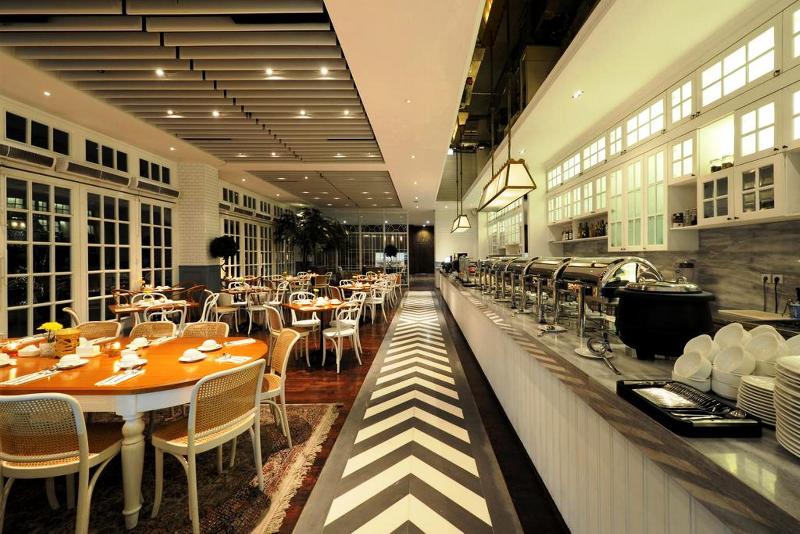 veranda hotel at pakubuwono