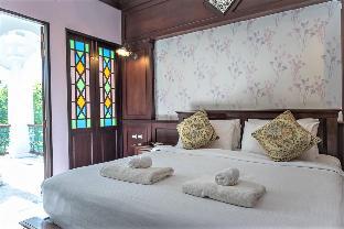Racha Island Resort,On The Beach,4 star