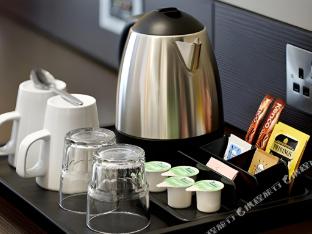 premier inn london kingston upon thames