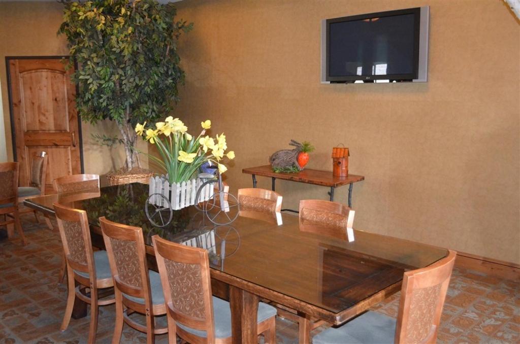 the inn at cross keys station