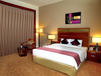 landmark grand hotel