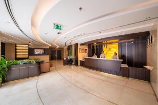 landmark grand hotel