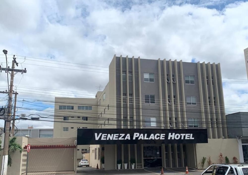 veneza palace hotel