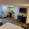 four winds country motel