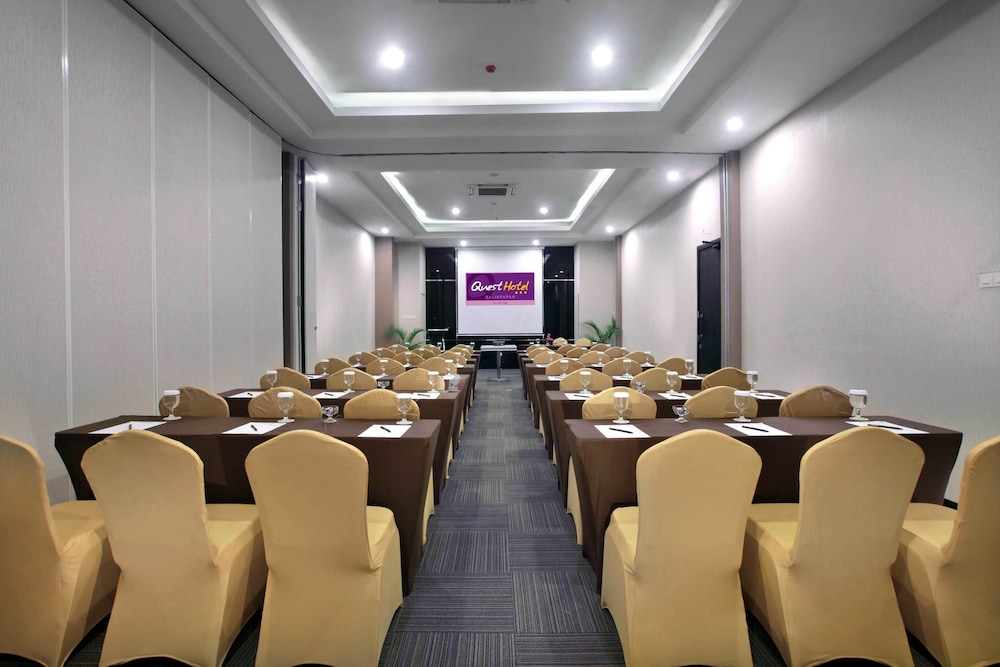 quest hotel balikpapan by aston