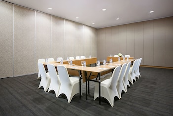 Batiqa Hotel Jababeka Cikarang,Cikarang>>Bekasi,3 star