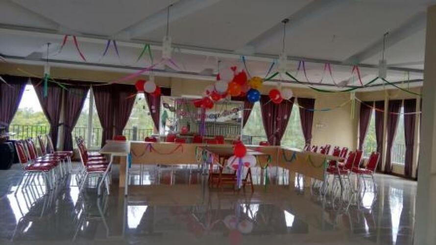 new bandengan beach hotel