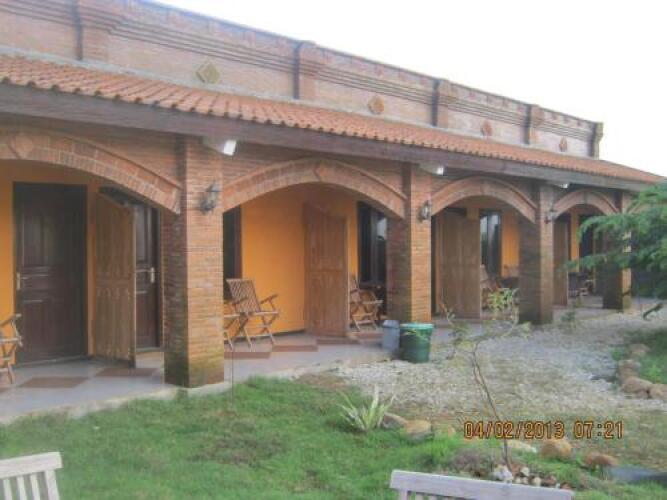 new bandengan beach hotel