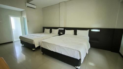 new bandengan beach hotel