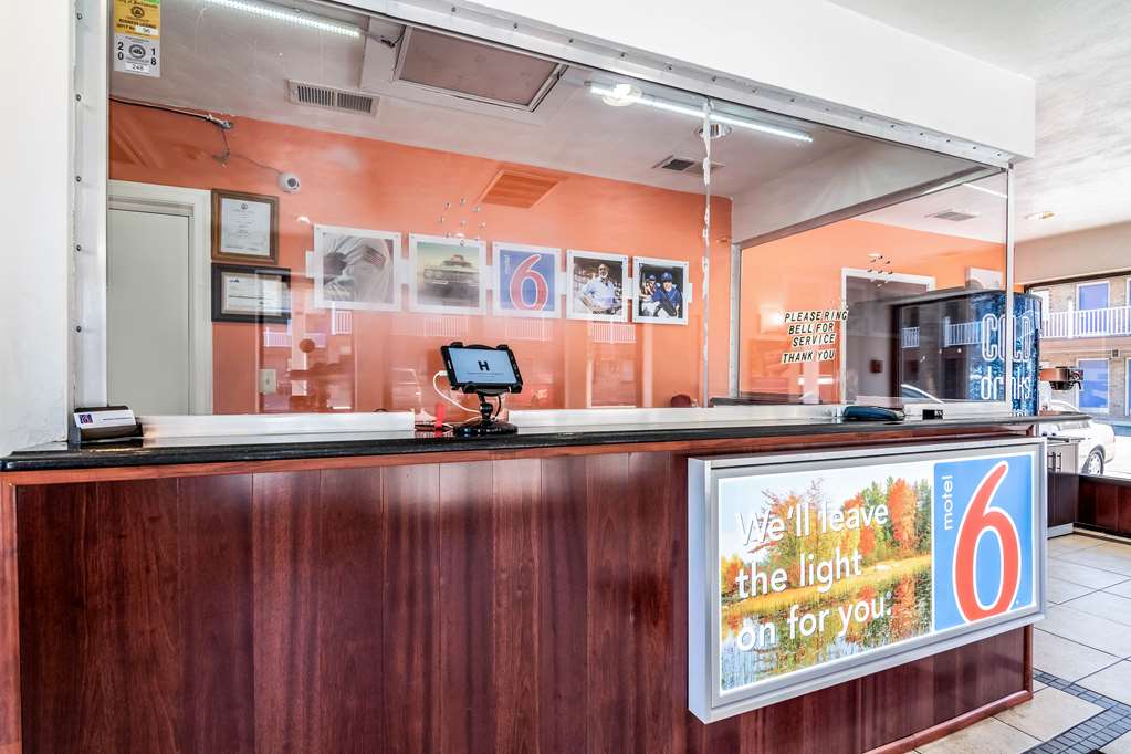 motel 6 portsmouth va