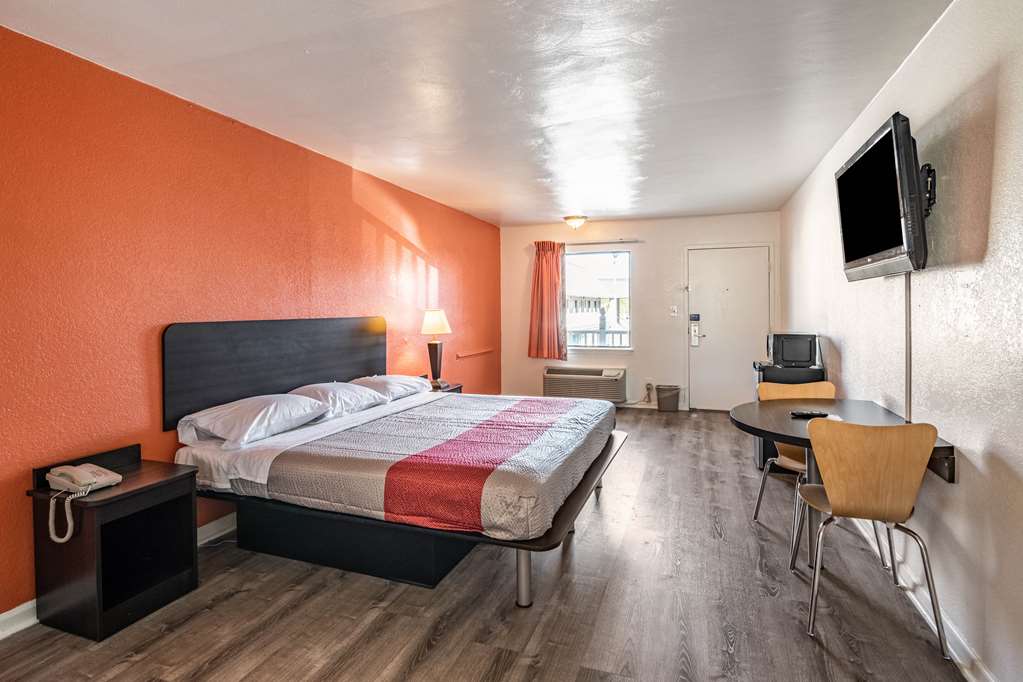 motel 6 portsmouth va