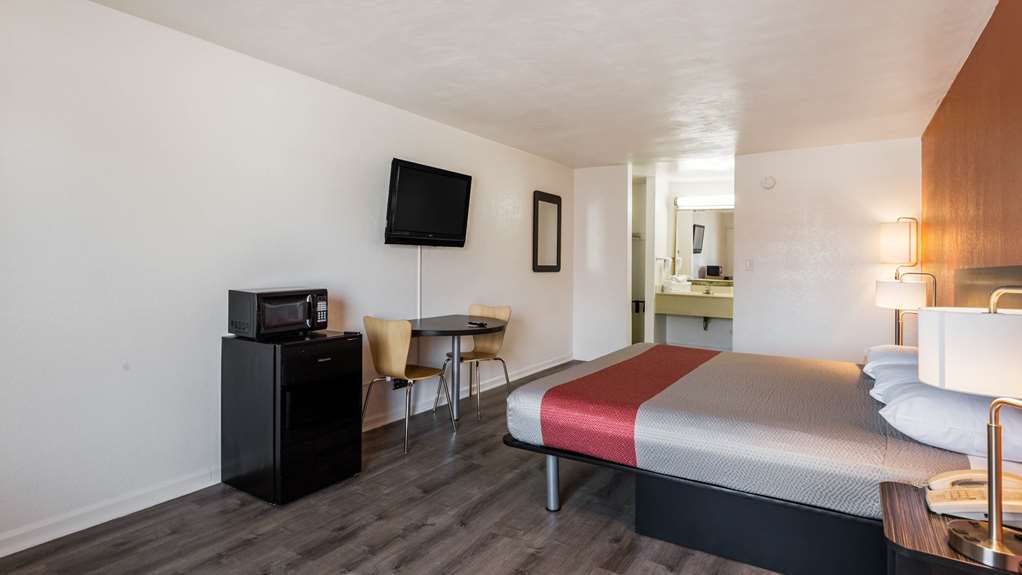 motel 6 portsmouth va