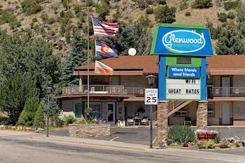 glenwood springs inn