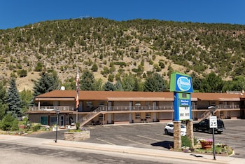 glenwood springs inn
