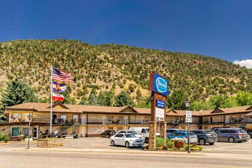 Glenwood Springs Inn,Glenwood Springs>>Colorado,2 star