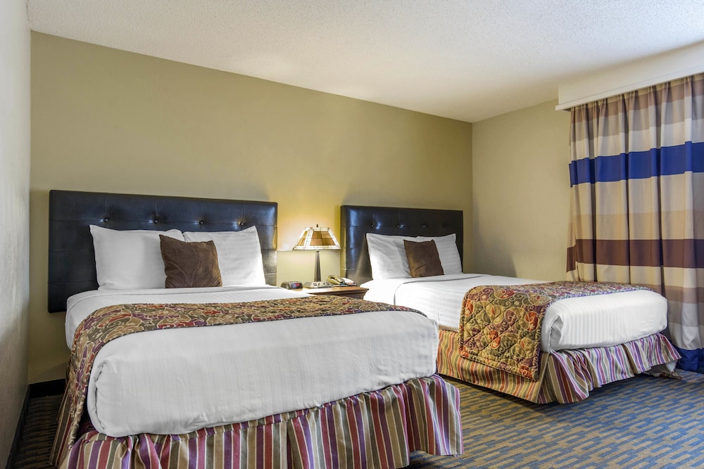 lamplighter inn and suites south