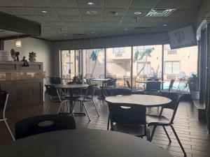 lamplighter inn and suites south