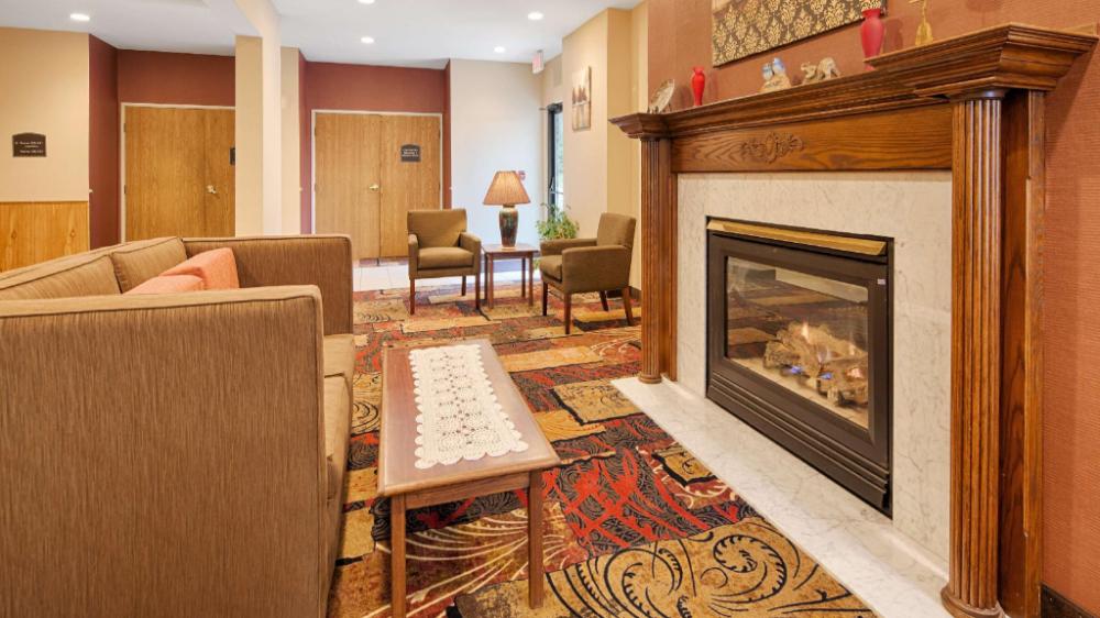 best western plaza hotel saugatuck