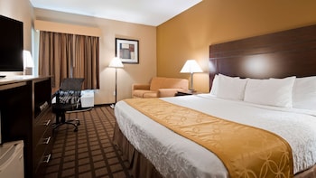 best western plaza hotel saugatuck