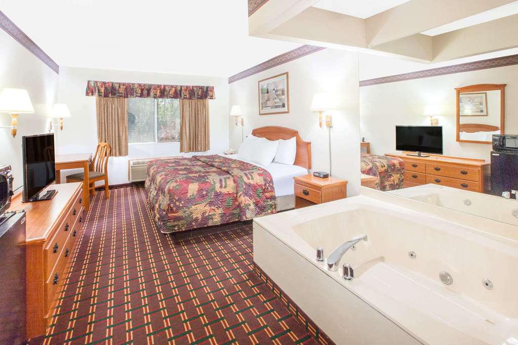 days inn sault ste marie mi