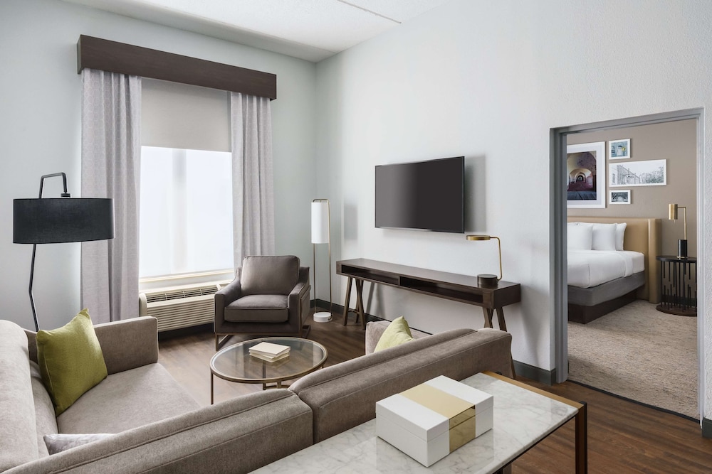 the bluff savannah historic tapestry collection by hilton