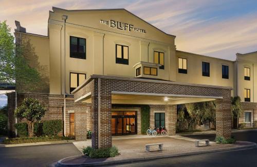the bluff savannah historic tapestry collection by hilton