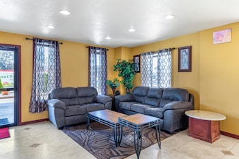 rose city inn and suites