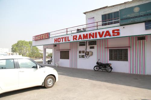 hotel ram niwas