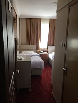 istanbul paris hotel and hostel