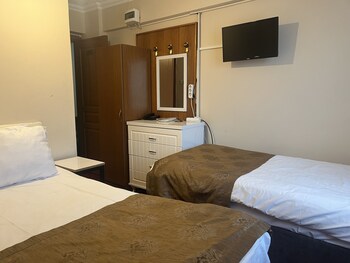 istanbul paris hotel and hostel