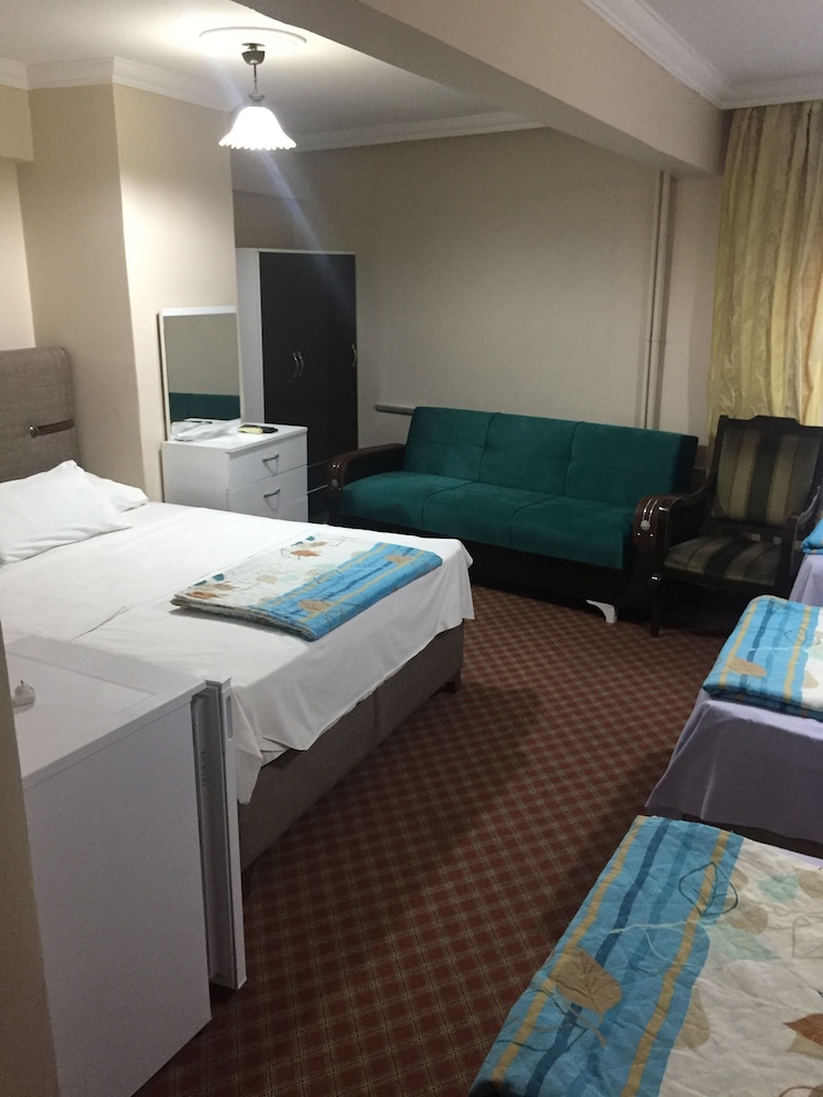 istanbul paris hotel and hostel