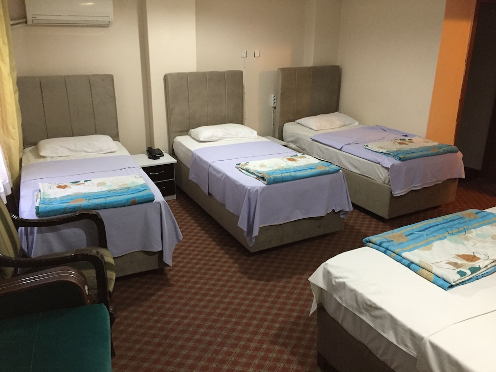 istanbul paris hotel and hostel