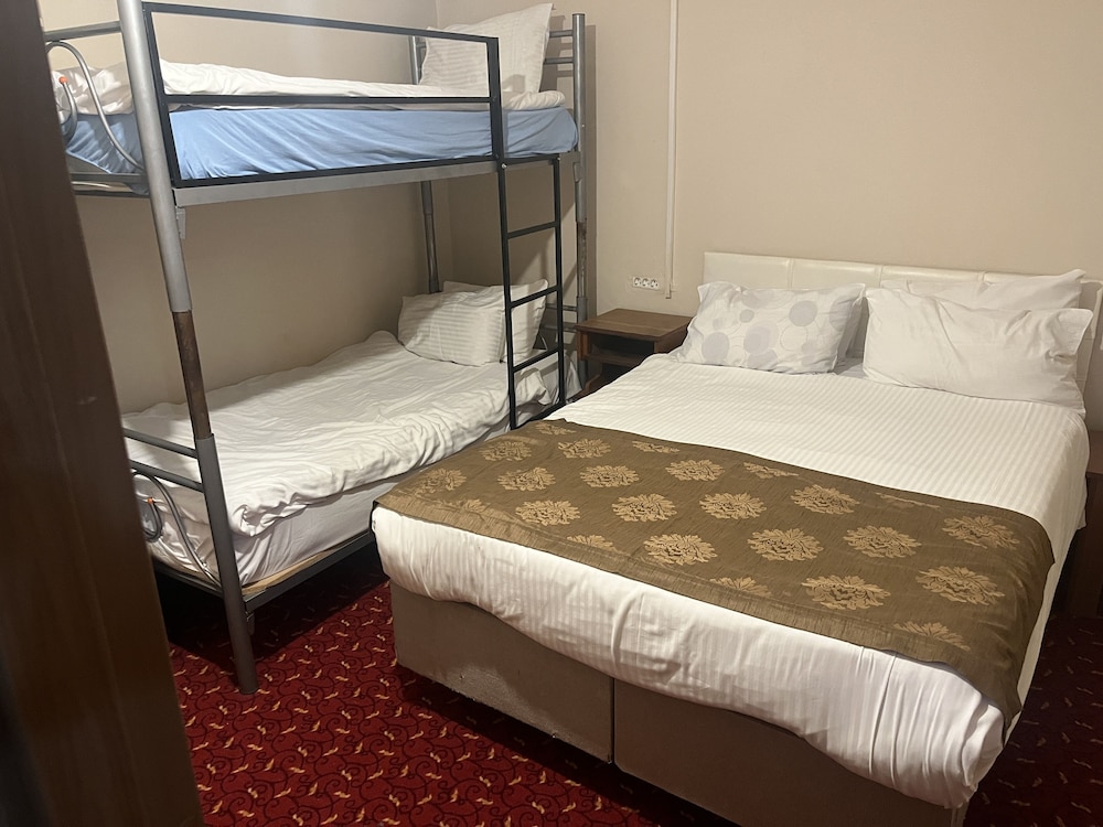 istanbul paris hotel and hostel