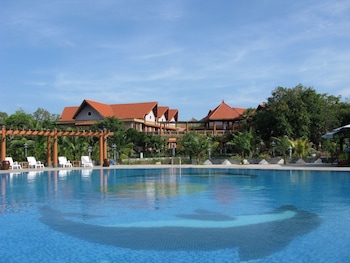 Seava Ho Tram Resort,On A Lake,4 star