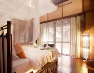 the floathouse river kwai