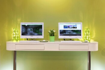 zest airport jakarta by swiss belhotel international