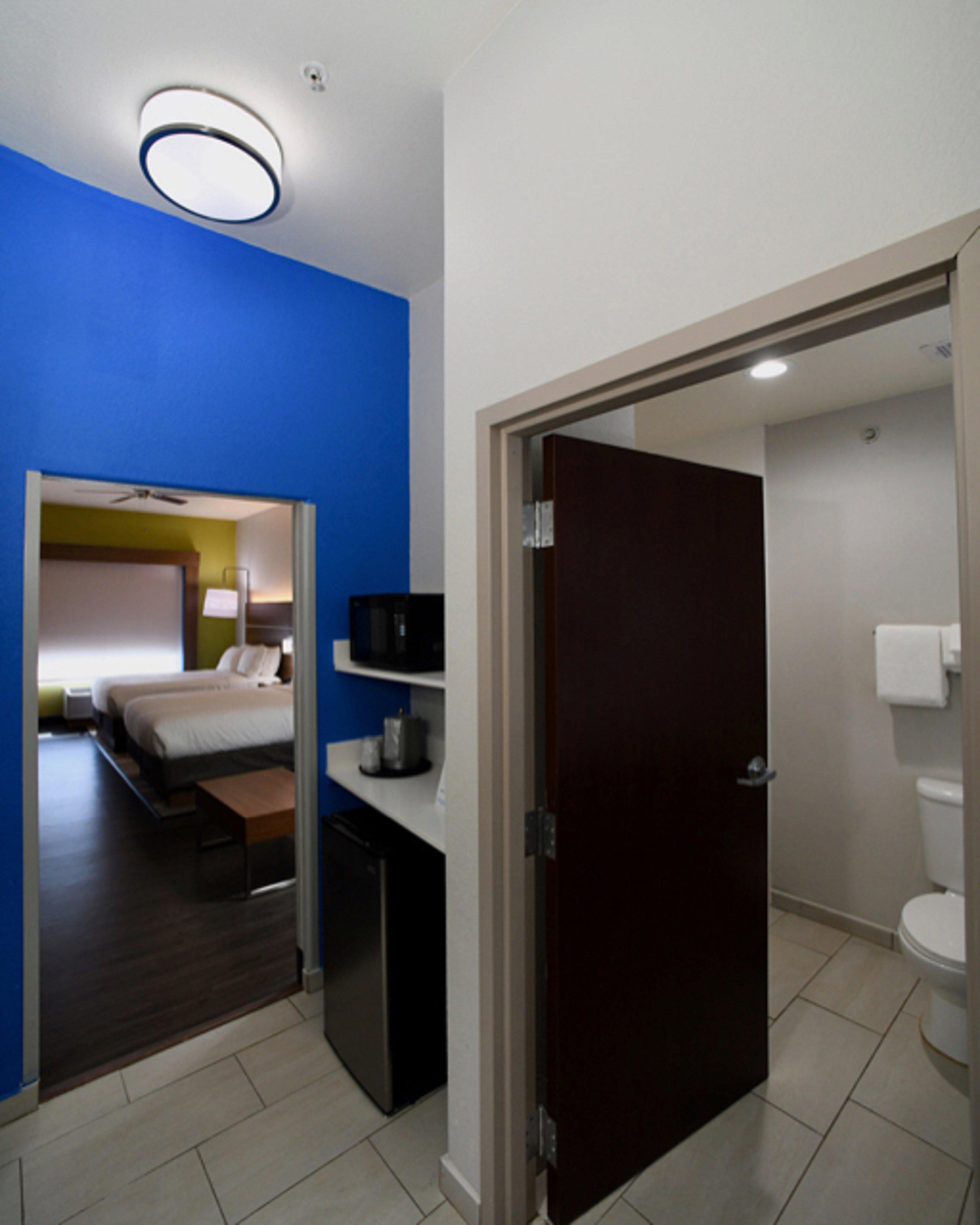 holiday inn express hotel and suites seguin by ihg