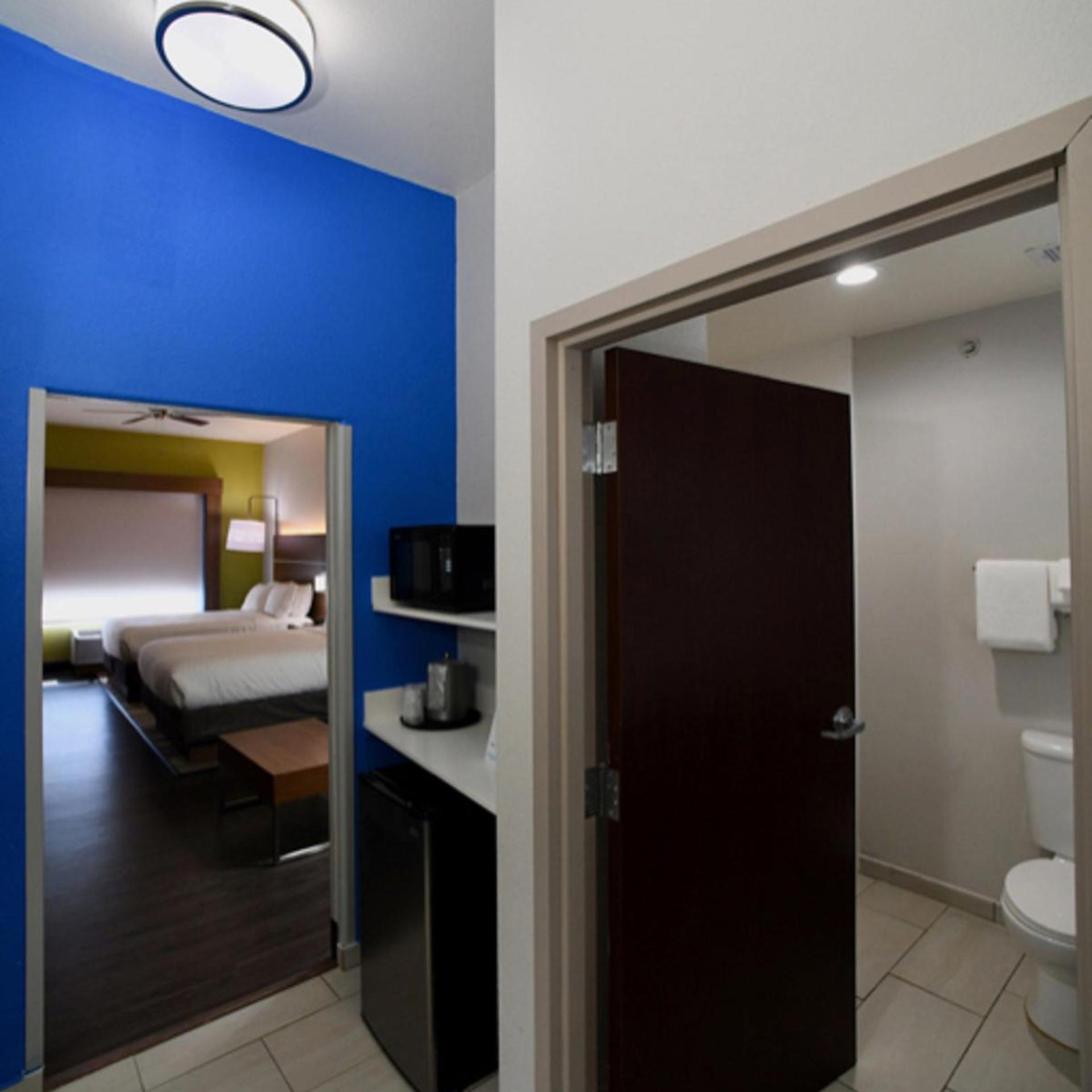 holiday inn express hotel and suites seguin by ihg