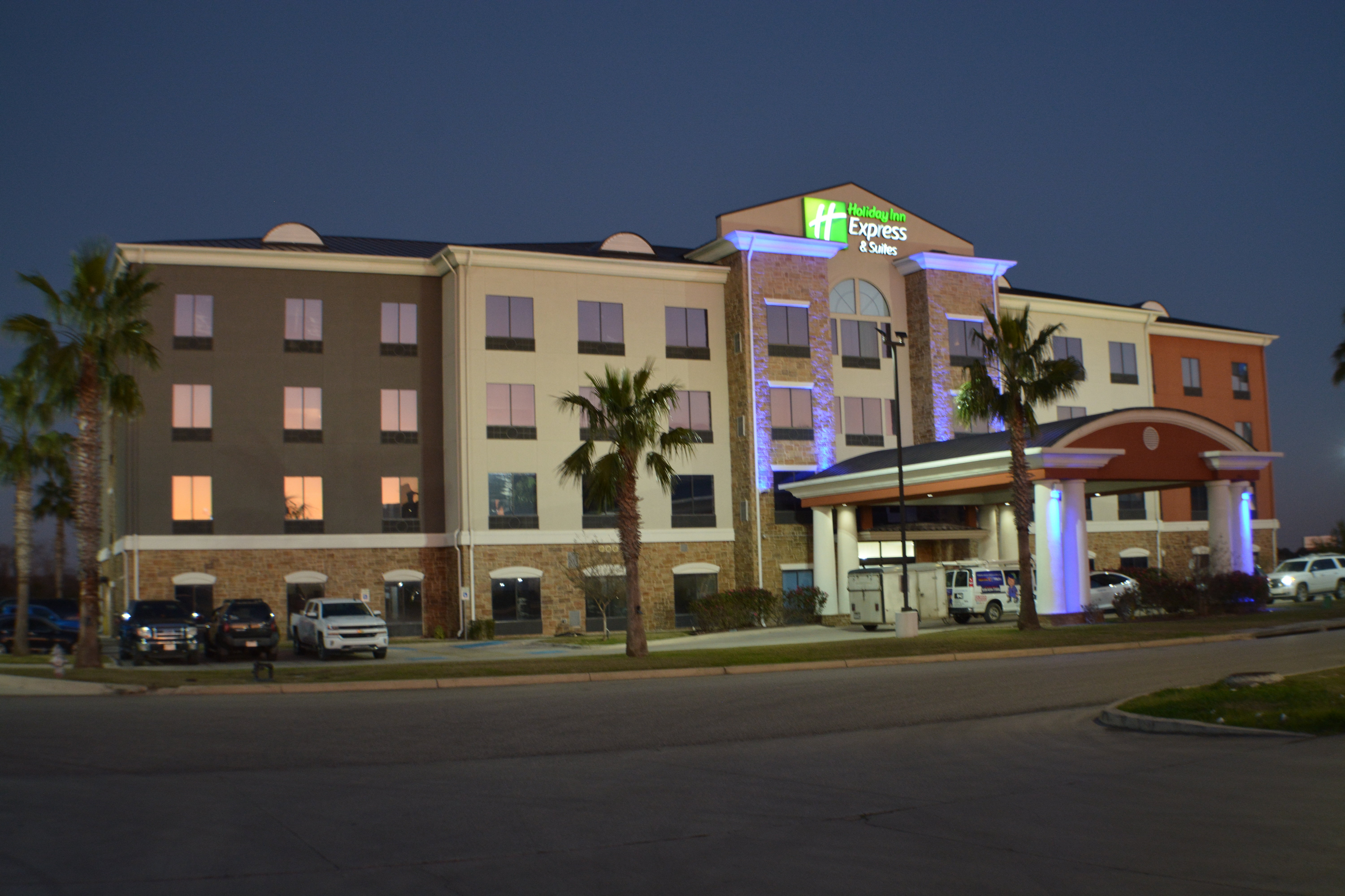 holiday inn express hotel and suites seguin by ihg