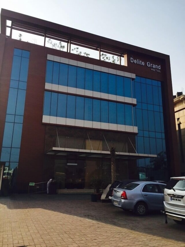 hotel delite grand