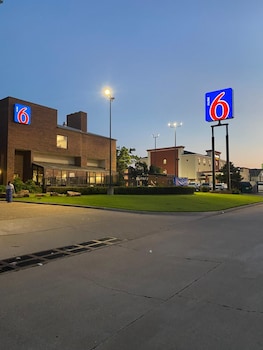 motel 6 oklahoma city ok fairgrounds west