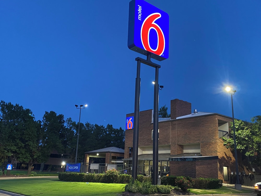 motel 6 oklahoma city ok fairgrounds west