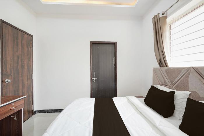 hotel o midway treat barwani