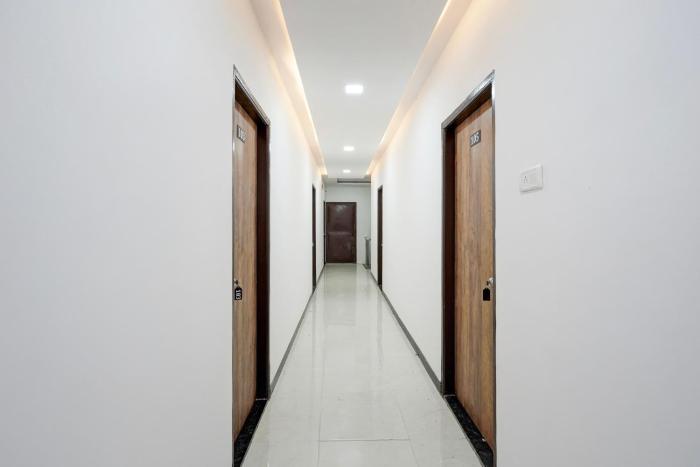 hotel o midway treat barwani