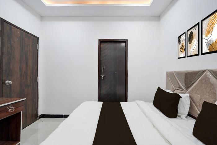 hotel o midway treat barwani