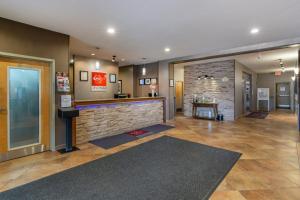 devonian hotel and suites