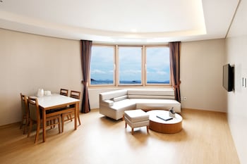 Sono Calm Geoje,Near Wahyeon Beach,4 star