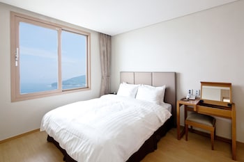 Sono Calm Geoje,Near Wahyeon Beach,4 star